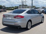 Used 2020 Ford Fusion SE image 4