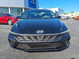 Certified 2024 Hyundai Elantra SE image 2