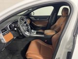 Used 2022 Jaguar XF R-Dynamic SE image 5