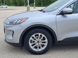 Used 2021 Ford Escape SE image 5