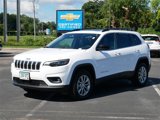 Used 2022 Jeep Cherokee Latitude Lux w/ Sun & Sound Group image 2