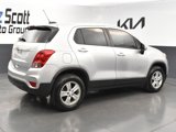 Used 2017 Chevrolet Trax LS image 5