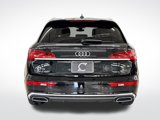 Used 2022 Audi Q5 2.0T Premium w/ Convenience Package image 4