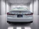 Used 2025 Toyota Camry SE image 5