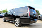 Used 2016 Cadillac Escalade ESV Luxury image 4