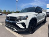 Used 2023 Volkswagen Taos SE w/ Panoramic Sunroof Package image 3