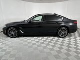 Used 2023 BMW 530e w/ M Sport Package image 2