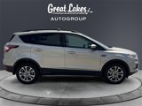Used 2017 Ford Escape SE w/ Equipment Group 201A image 6