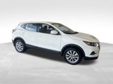 Used 2021 Nissan Rogue Sport S image 2
