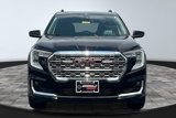 Used 2022 GMC Terrain Denali w/ Denali Premium Package image 3