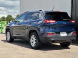 Used 2018 Jeep Cherokee Latitude w/ Cold Weather Group image 3