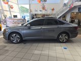 Used 2020 Volkswagen Jetta SEL Premium image 5