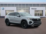 Certified 2024 Volkswagen Atlas Cross Sport SE image 3