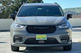 New 2025 Chrysler Pacifica Limited image 6