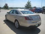 Used 2017 Ford Taurus SEL image 5