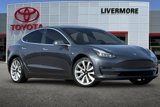 Used 2019 Tesla Model 3 Standard Range image 2