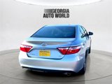 Used 2017 Toyota Camry SE image 5