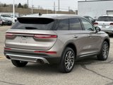 Used 2021 Lincoln Corsair AWD image 5