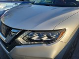 Used 2017 Nissan Rogue SL image 4