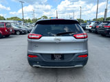Used 2017 Jeep Cherokee Limited image 4