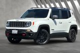 Used 2017 Jeep Renegade Trailhawk image 2