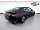 Used 2023 Hyundai Elantra Limited image 2