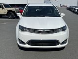 Used 2018 Chrysler Pacifica Touring Plus image 2