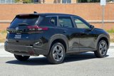 Used 2024 Nissan Rogue SV image 4