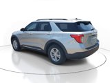 Used 2021 Ford Explorer XLT image 3