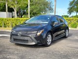 Used 2020 Toyota Corolla LE image 2