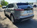 Used 2023 Ford Edge SEL image 4