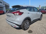 Used 2022 Nissan Kicks SV image 4