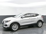 Used 2022 Nissan Rogue Sport SV image 2
