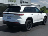 Used 2023 Jeep Grand Cherokee Altitude image 3