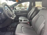 New 2025 Chrysler Pacifica Select image 5