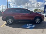 Used 2017 Jeep Cherokee Sport image 4