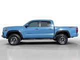 Used 2019 Toyota Tacoma TRD Off-Road w/ Technology Package image 2