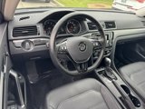 Used 2016 Volkswagen Passat 1.8T R-Line w/ R-Line Lighting Package image 3