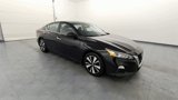 Used 2022 Nissan Altima 2.5 SV image 2