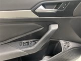 Used 2021 Volkswagen Jetta SE image 3