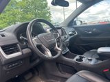 Used 2022 GMC Terrain SLT w/ Tech Package image 2