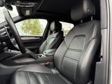 Certified 2022 Porsche Cayenne Platinum Edition image 5