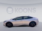Used 2023 Toyota Prius LE image 2