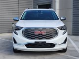 Used 2020 GMC Terrain Denali w/ Denali Premium Package image 3