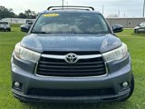 Used 2015 Toyota Highlander XLE image 2