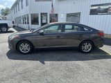 Used 2016 Hyundai Sonata SE image 2
