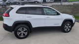 Used 2015 Jeep Cherokee Trailhawk w/ Comfort/Convenience Group image 5