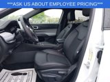 New 2025 Jeep Compass Latitude image 3