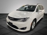 Used 2017 Chrysler Pacifica Touring-L image 3