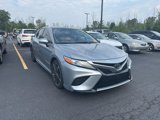 Used 2020 Toyota Camry XSE image 2